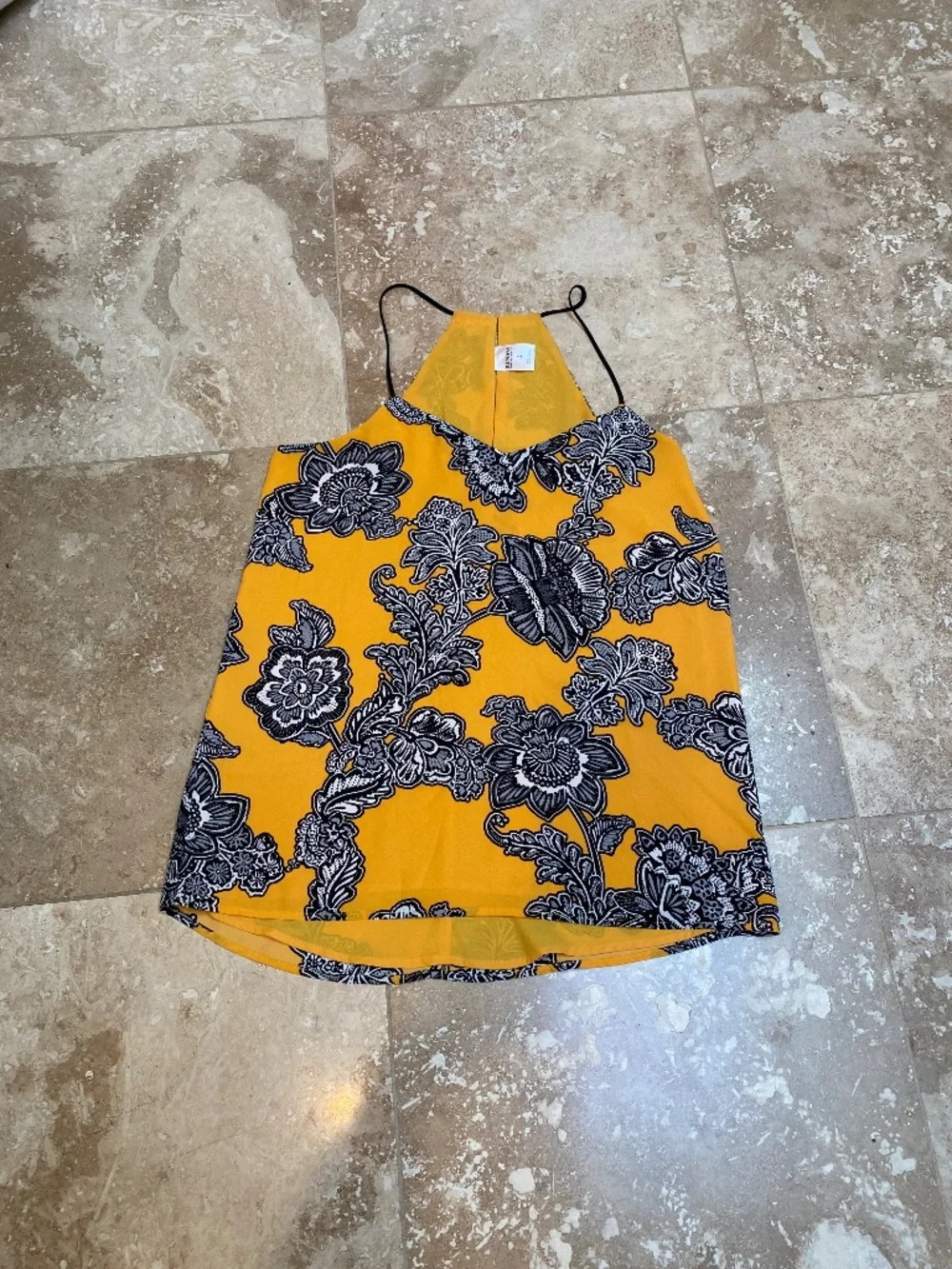 Express Cami - Picture 1 of 3
